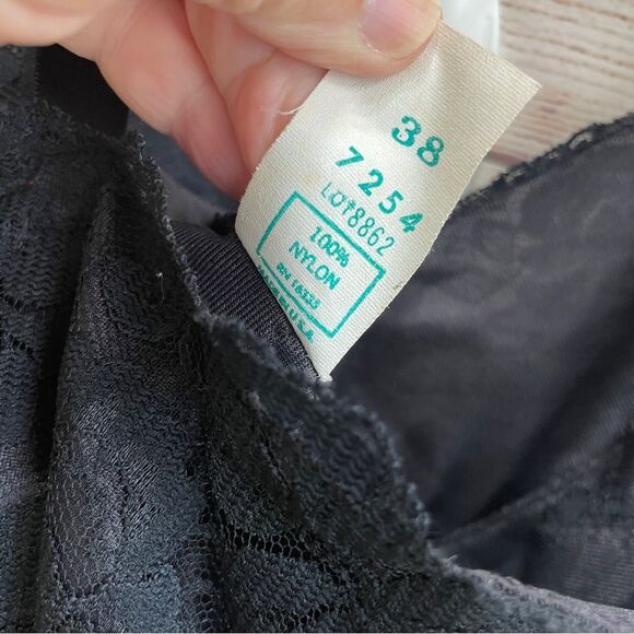 VINTAGE PINEHURST LINGERIE FULL SLIP IN BLACK - Picture 7 of 7